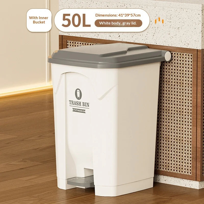 Lixeira Pia de grande capacidade com pedal, 20L, 30L e 50L, para uso comercial, doméstico, cozinha, jardim e áreas externas. Possui tampa, acionamento sem contato e grande capacidade.